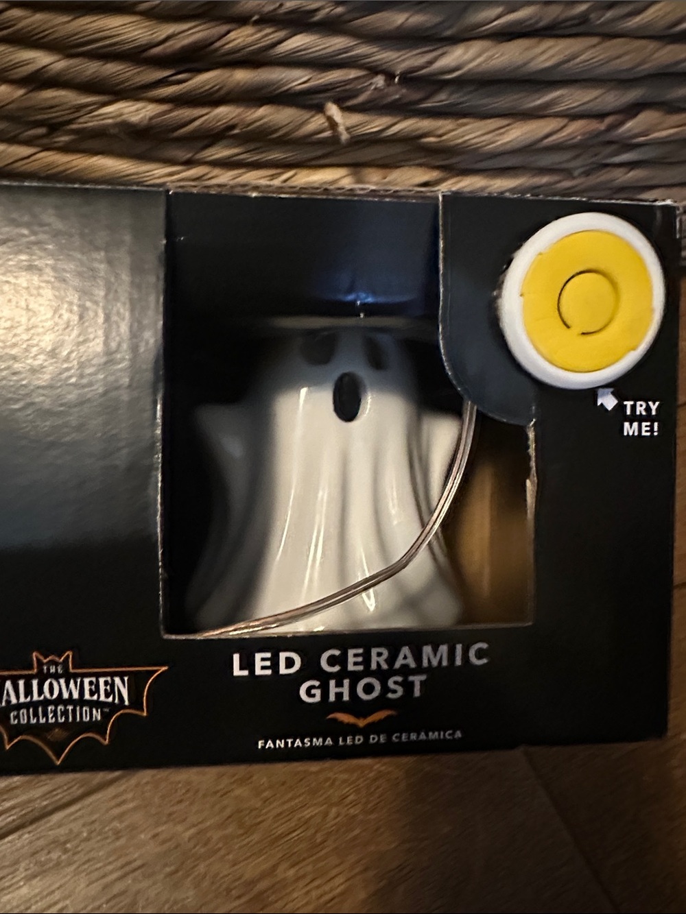 LED Ceramic Ghost Nightlight Trio - Picture 2 of 5